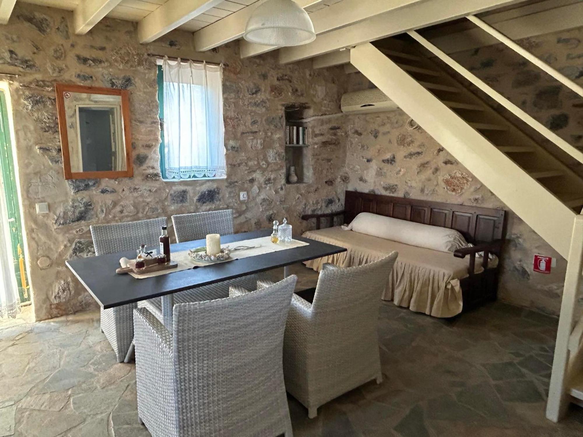 Guesthousekamara Monemvasía Buitenkant foto